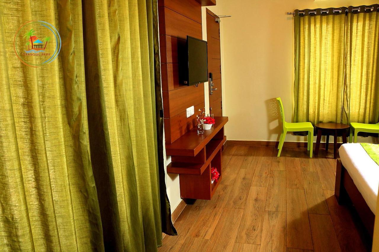 Tranquil Park Hotel ปอนดิเชอรี ภายนอก รูปภาพ