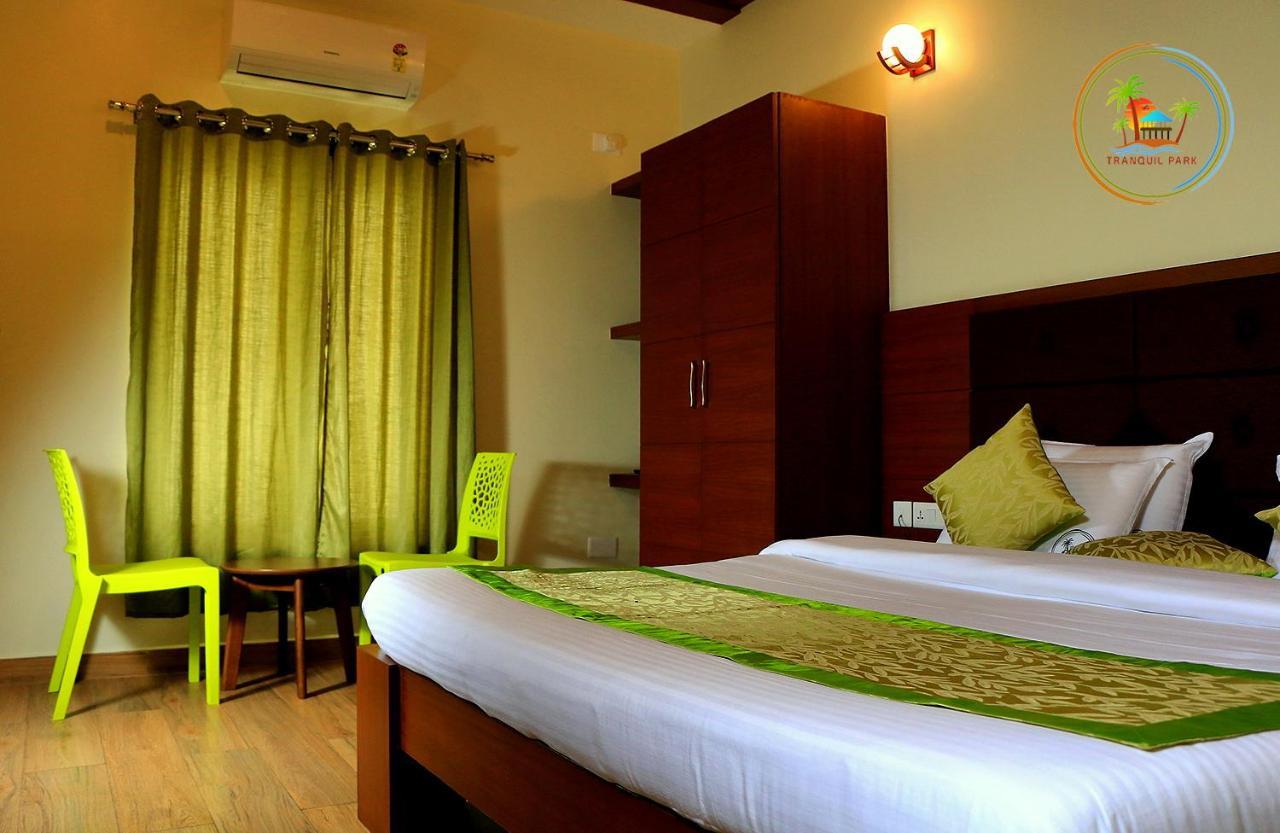 Tranquil Park Hotel ปอนดิเชอรี ภายนอก รูปภาพ